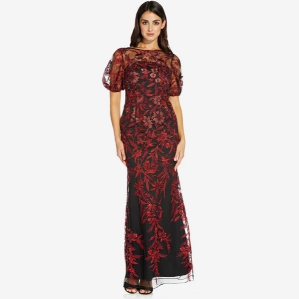 New Adrianna Papell Metallic Embroidered Gown Size 16